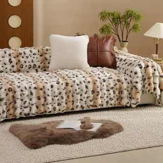 Housse de canapé en fausse fourrure Leopard Warmth de luxe